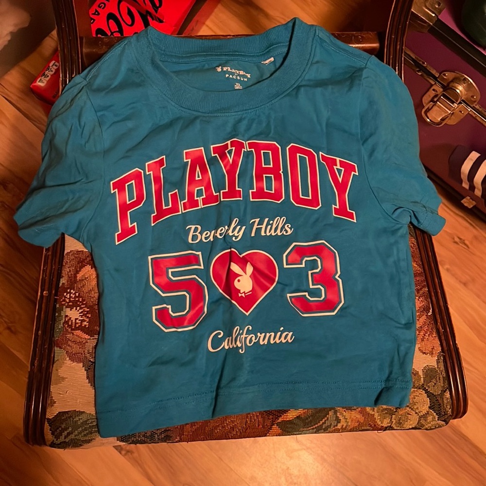 Xs only wore once, in great condition